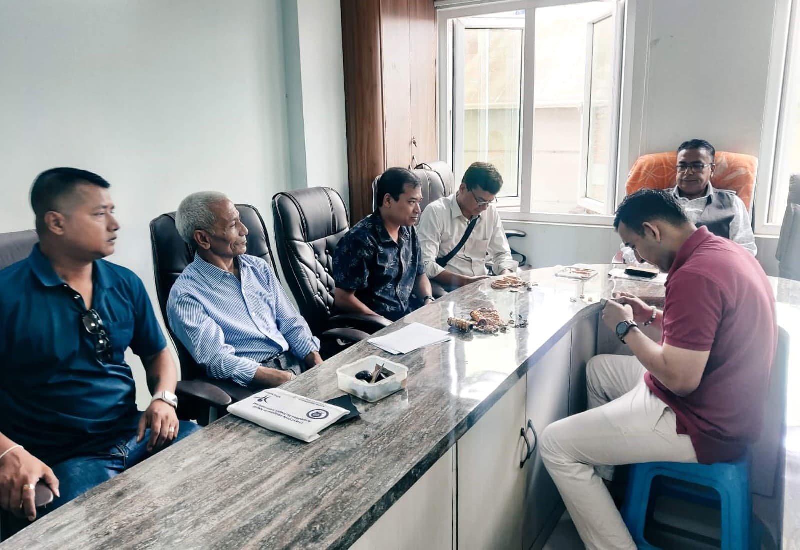 सुन चाँदी तथा रत्न पत्थर पहिचान सम्बन्धी तालिम हुँदै